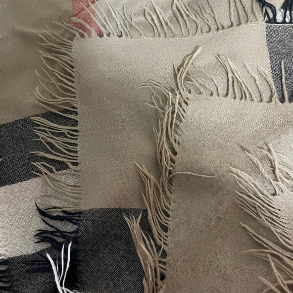 Burberry Square Scarf. - Picture 11 of 14